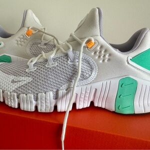 Nike Free Metcon 4 Women’s Training Sneaker.